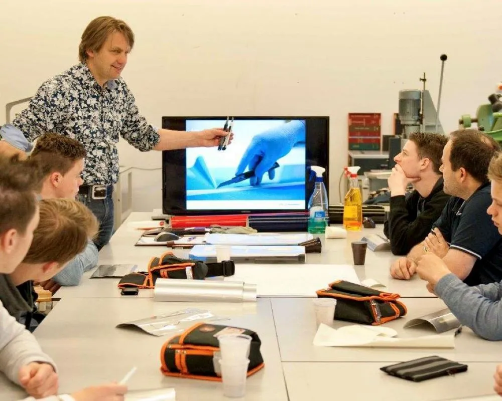 En leren blijft gelukkig leuk.. voor jong en voor oud..